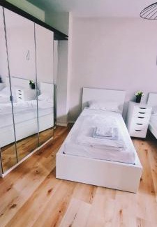 Schwaebisch Hall Apartment | Moderne City Wohnung - stylisch und schick mit 2 Schlafzimmern auf 100qm