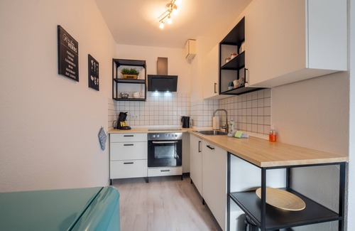 Sudenburg Condo | Moderne Eg-wohnung & Parkplatz, TOP Anbindung, 2 Personen