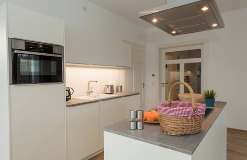 Gohren Apartment | Moderne Ferienwohnung mit Eigener Sauna und Balkon - Villa Pauline Fewo 06