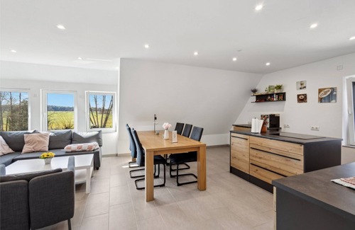 Schneverdingen Apartment | Moderne Ferienwohnung mit Terrasse