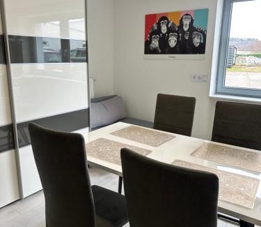 Hilbringen Apartment | Moderne FerienWohnung NeuBau Merzig