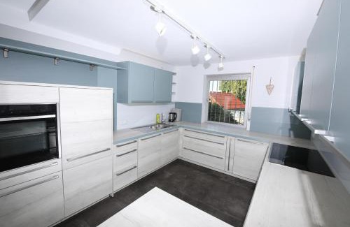 Hochwaldhausen Apartment | Moderne, herzliche und große Ferienwohnung mitten im Naturpark