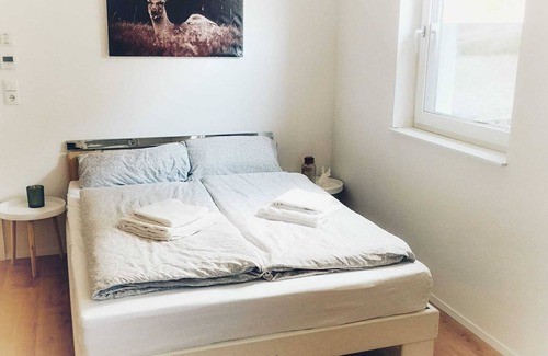 Dietersheim Apartment | Moderne, Kleine Ferienwohnung im Schönen Mittelfranken