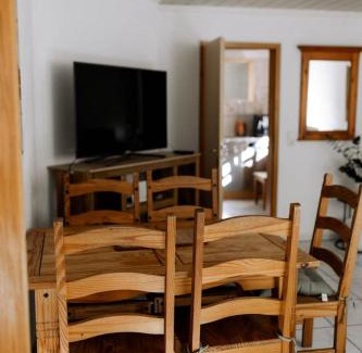 Gottmadingen House | Moderne Landwohnung - Pension - Top Lage