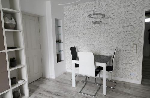 Pinneberg Apartment | Moderne Wohnug mit Terrasse