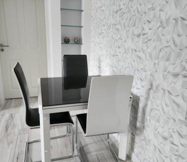 Pinneberg Apartment | Moderne Wohnug mit Terrasse
