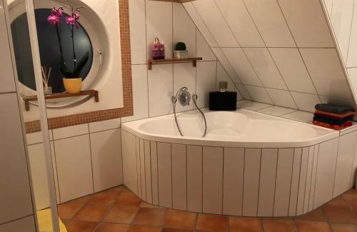 Willich House | Moderne Wohnung 15min International Airport Messe DÜS