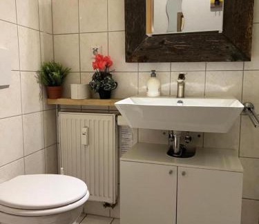 Sudenburg Apartment | Moderne Wohnung in zentraler Lage mit Balkon - WLAN