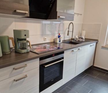 Zulpich Apartment | Moderne Wohnung mit Sauna