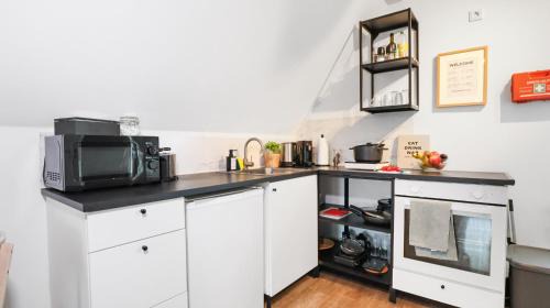 Lohmar Apartment | Moderne Wohnung - Nähe Messe/Flughafen
