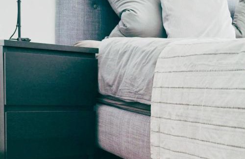 Altlindenau House | modernes Einraumzimmer mit eigenem Bad, Balkonnutzung, zentrumsnah - In 10 Minuten mit dem Rad oder dem ÖPNV zur Arena und in Leipzigs Innenstadt