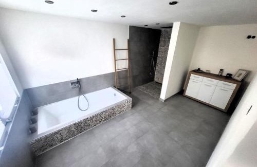 Vallendar Apartment | Modernes & luxuriöses Apartment in Nähe der WHU