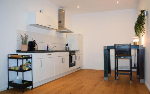 Gernsbach Apartment | Modernes Studio Appartement mit Leseecke