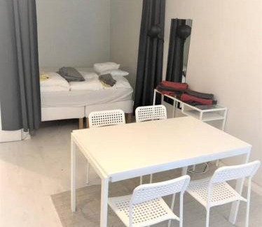 Toolo Apartment | Moderni siisti Studio koti jossa modernit kalusteet