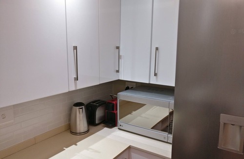 Greater Johannesburg Metropolitan Area Apartment | Modernised, pristine apartment in Blairgowrie