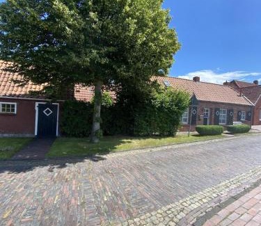 Rysum House | Modernisiertes und hell eingerichtetes Ferienhaus mit eigenem Garten ideal für Familien
