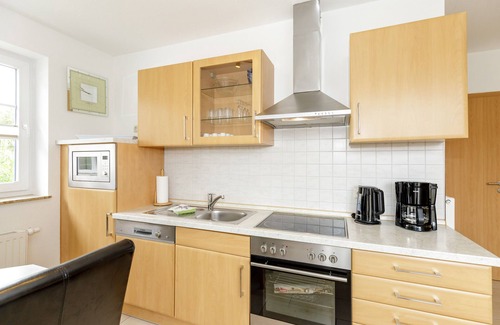 Rerik Apartment | Modernly furnished 3-room apartment with balcony, 450 m to the beach.