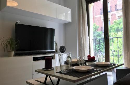 Embajadores Apartment | Moderno apart centro