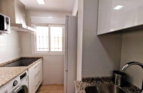 Giralda Sur Apartment | Moderno apartamento Sevilla zona Nervión. WiFi/AC