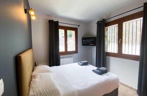 Ransol Apartment | Moderno Y Rústico En Ransol 6pax l by BonesVacances