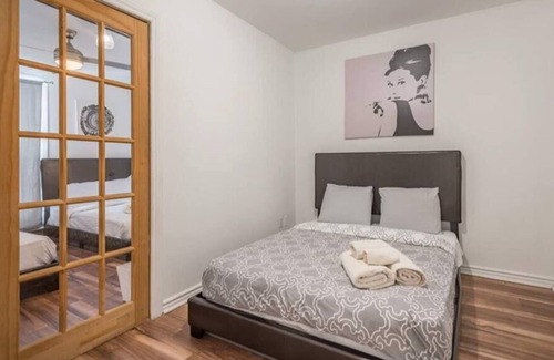 Sainte-Marie Apartment | Modest 4BedR Apt - 5mins Walk From Parc LaFontaine