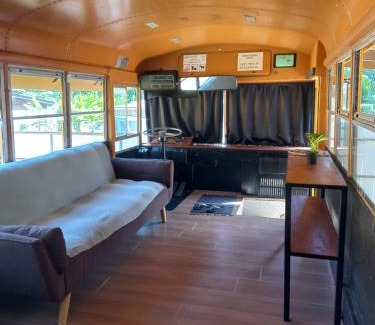 Moorea-Maiao Apartment | Moe Bus House