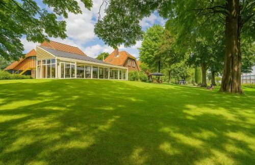 Winschoten Hotel | Moeke Breughel