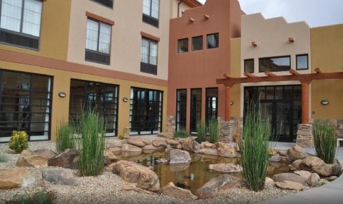 Tuba City Hotel | Moenkopi Legacy Inn & Suites