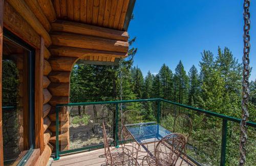 Sandpoint House | Mogul Hill Cabin