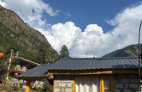 Kasol Cottage | Moksha Cafe & Cottages: Your peaceful escape with stunning Kasol views!" 3
