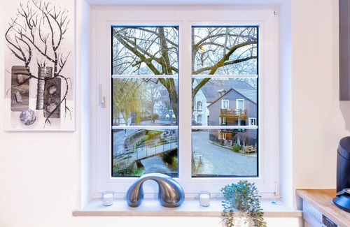 Bachviertel Apartment | MOLA Apartments-Historic apartment in the Bachviertel-Altstadt-Parking lot- WLAN