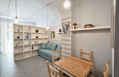 Vanchiglia Apartment | Moleloca - Open space Regina