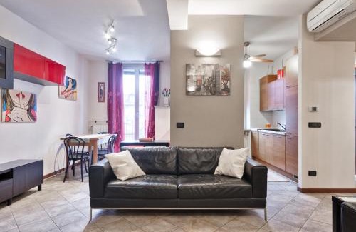 Roman Quarter Apartment | Moleloca - San Tommaso Apartment