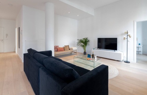 Ixelles Apartment | Moliere II - Two Bedroom Apartment, Sleeps 6