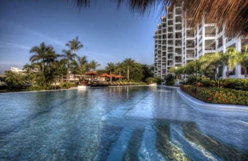 Emiliano Zapata Apartment | Molino de Agua 303-La Iguana del Molino-Puerto Vallarta-Oceanfront-Romantic Zone