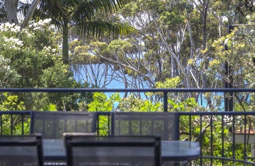 Narrawallee House | Mollymook Retreat in Narrawallee