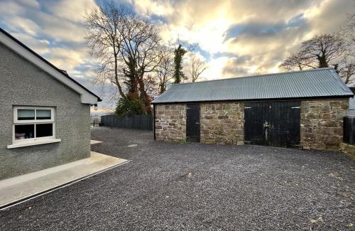Enniskillen House | Mollys Cottage Molly Road Doon Derrylin