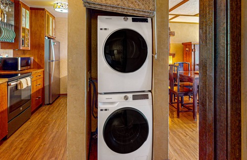 Maunaloa Condo | Molokai luxury retreat at Ke Nani Kai Resort with ocean view, pool & tennis