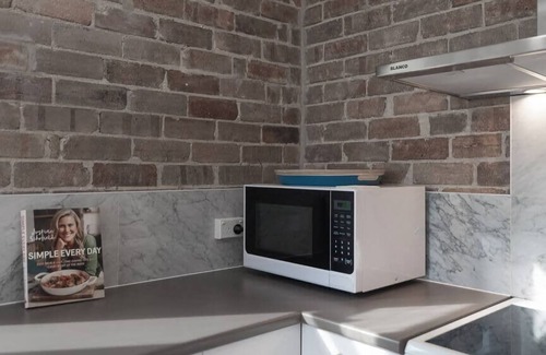 Mosman Apartment | Moments to Balmoral - Art Deco Apartment Mosman