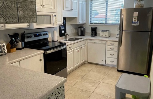 Santa Rosa Beach Condo | Mom’s Beach Paradise Kid Nook Private Beach Pool BR 2.5 BA Condo 30A