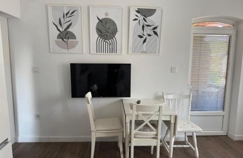 Golubac House | Moms house