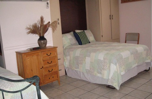 Sewell Bed & Breakfast | Mon Ami Bed and Breakfast