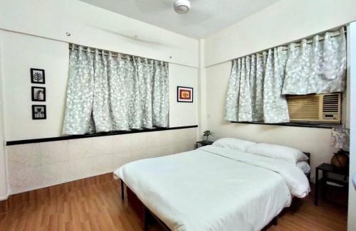 Bandra West Apartment | Mon Desire 5, Perry Cross Rd, Bandra West by Connekt Homes