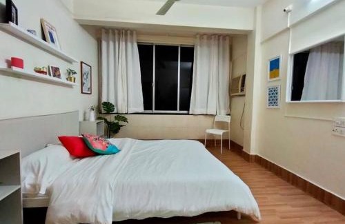 Bandra West Apartment | Mon Desire 5, Perry Cross Rd, Bandra West by Connekt Homes