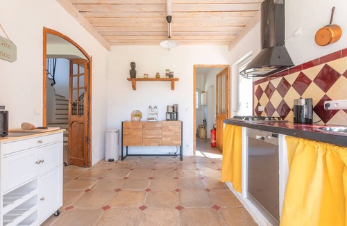 Salernes House | Mon Gîte en Provence - Fantastic Villa with Pool, Grand Piano and Fireplace in the Green Provence