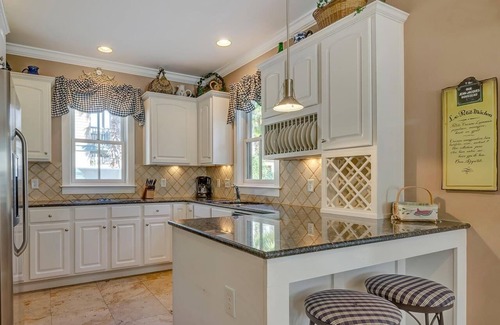 Rosemary Beach House | Mon Petit Chateau, Gulf Side, Sleeps 8 + Free Attraction Tickets!