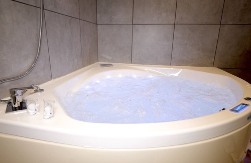 Villette - Maisons Neuves Apartment | MONA'S BUBBLES "GARE LYON PART DIEU