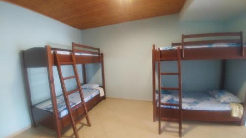 Qender Hostel | Mona`s Hostel