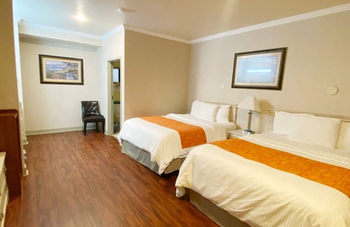 Marina Hotel | Monarch Valley Inn Marina at Monterey Bay
