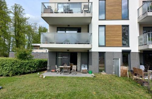 Wezembeek-Oppem House | Monastery Garden - nice appartment with 1 double room and 2 single rooms - children welcome - 20 min center Brussels
